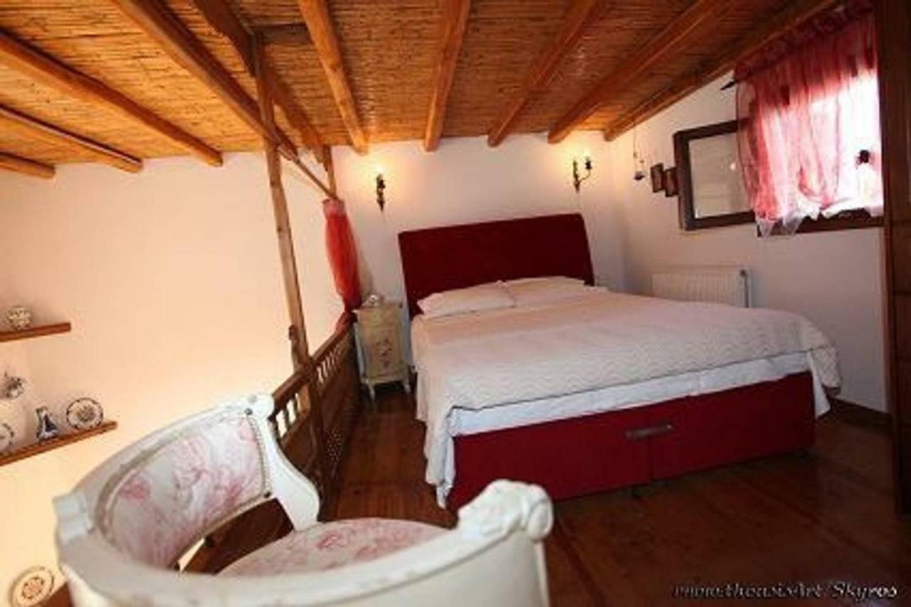 Traditional Studio Skyros Exterior foto