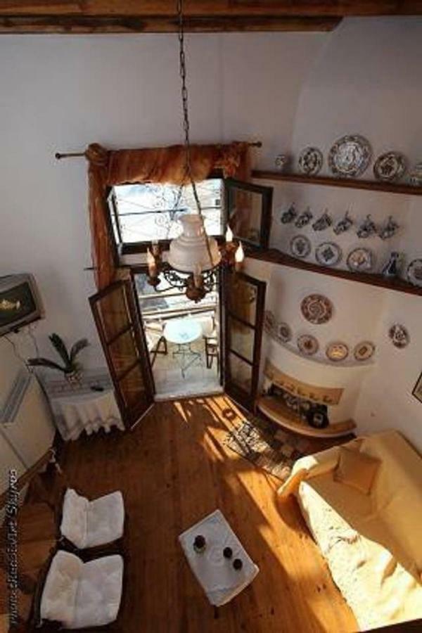 Traditional Studio Skyros Exterior foto
